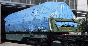 The first stage of a new KSLV rocket is being delivered to South Korea