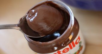 Over five tons (11,000 pounds) of Nutella are stolen in Germany