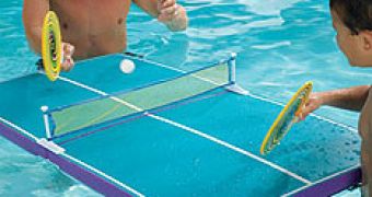 Floating Waterproof Tennis Table