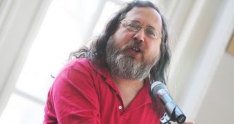 Founder of GNU Says UEFI Should Be Illegal