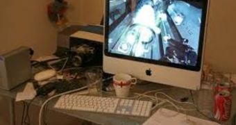 A Mac gamer's desk