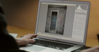 Photoshop CS6 beta demoed on a MacBook Pro