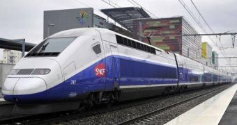 French Train Operator Admits It Paid €15/$20.5 Billion for Trains Too Big for Platforms