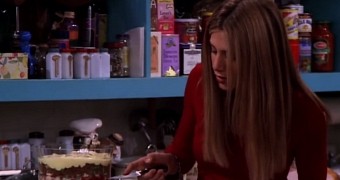 Rachel Green and her infamous Thanksgiving English trifle