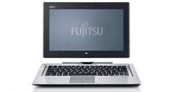 Fujitsu Stylistic Q702 sells for half the price