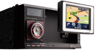 Fujitsu Touts a Car Audio Player-GPS Unit Combo
