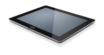 Fujitsu demos Stylistic M532 tablet