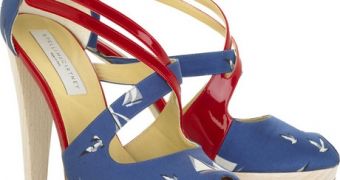 Funky Spring Accessory: Nautical Shoes