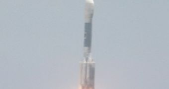 Image showing the GLAST Observatory launching into space atop a Delta II rocket