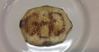 Chef finds the word “GOD” written in seeds in freshly sliced eggplant