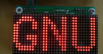 GNU led display