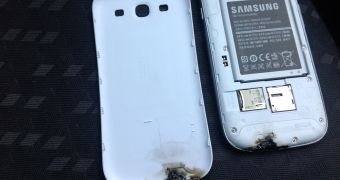 Galaxy S III melts down