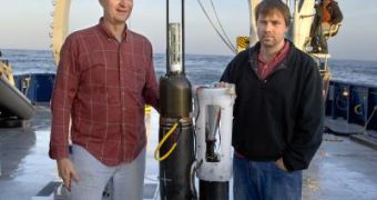 This is Jim Bishop and Todd Wood with a recent version of the Carbon Explorer float, which can descend down to a kilometer beneath the surface, measure particulate carbon (and other forms of carbon), and resurface to send data by satellite