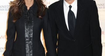 George Clooney and Elisabetta Canalis split, he reportedly dumped her