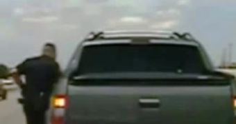George Zimmerman is pulled over by a cop in Texas