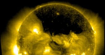 Large coronal hole spotted during July 13 to 18, 2013