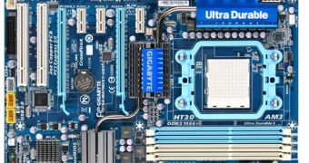 Gigabyte GA-MA790FXT-UD5P is ready for AMD's Phenom II processors