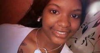 18-year-old Janay McFarlane was shot in Chicago