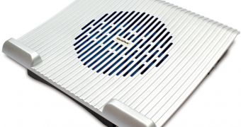 GlacialTech SnowPad Cooling Pads Chill Laptops