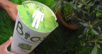 The Biodegradable Urn: become a tree after you die