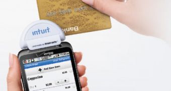 Verizon and INtuis announce GoPayment app and credit card reader