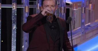 Ricky Gervais played it safe at the Golden Globes 2012, was still pretty awesome