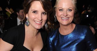 Golden Globes 2013: Tina Fey, Amy Poehler’s Opening Monolog