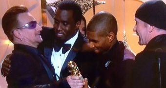 Diddy and Bono shared an awkward hug, near-kiss on the lips on stage at the Golden Globes 2014