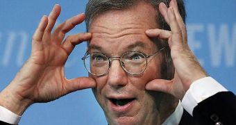 Google Chairman Pokes Fun at Microsoft in New Interview