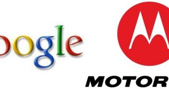 Google + Motorola logos