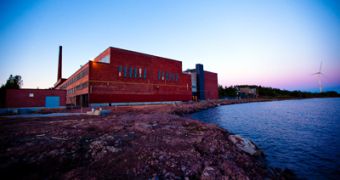 Google's data center in Hamina, Finland - the world's first seawater cooled facility