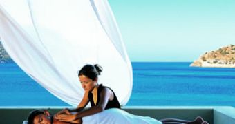 Resorts in Maldives are fighting the government ban on spas