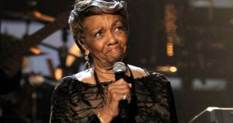 Cissy Houston won’t attend Clive Davis’ pre-Grammy party this year, says it’s “obscene” to be invited