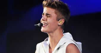 Justin Bieber got snubbed at the Grammy Awards 2013