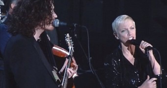 Hozier and Annie Lennox had the best performance of the night at the Grammys 2015, possibly