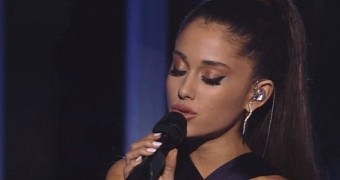 Grammys 2015: Ariana Grande Gets Teary-Eyed on “Just a Little Bit of Your Heart” - Video