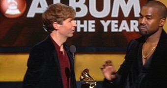Kanye West pulls a Kanye West on Beck at the Grammys 2015, tries to steal his big moment