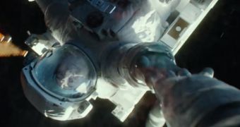 “Gravity” Teaser Trailer Is Scary: Don’t Let Go