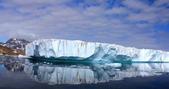 Greenland Ice Sheet Sets Melting Record for 2010