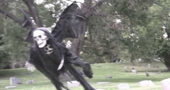 Grim Reaper Halloween Prank Uses One Scary Contraption