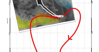 Envisat ASAR data showing the oil slick in the Gulf of Mexico making its way into the Loop Current (red)