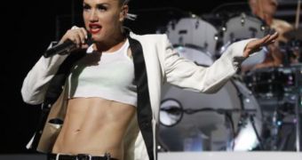 Gwen Stefani travels accompanied by two personal trainers while on tour, and it shows