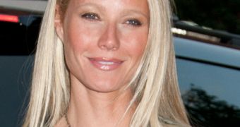 Gwyneth Paltrow says she’s against Botox and plastic surgery, calls them “gimmicks”