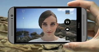HTC Eye Experience "Live Makeup" feature