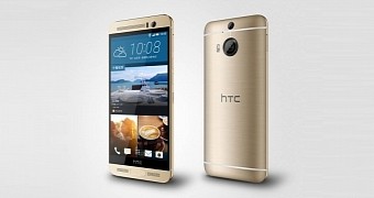 HTC One M9+ in golden hue