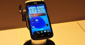 HTC One S Arriving at Telstra on July 17