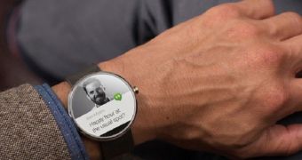 Moto 360 might soon have a serious competitor