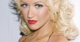 Hacker steals Christina Aguilera's risque photos