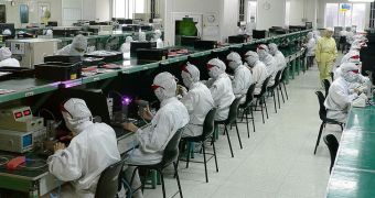 Hacker Gains Access to Foxconn Databases, Just Wants to Prove Lack of Security