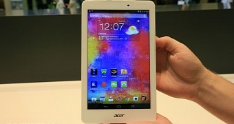 Hands-On: Acer Iconia One 8 with Android 4.4 KitKat Is Colorful and Smudge Free
